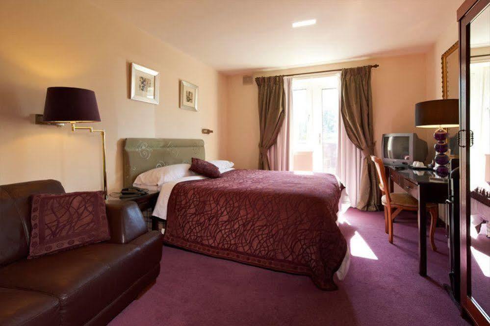 The Gate Hotel Stevenage Extérieur photo